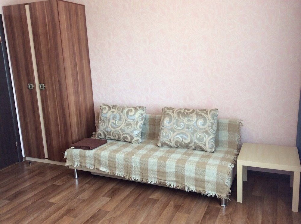 Apartment photo 2