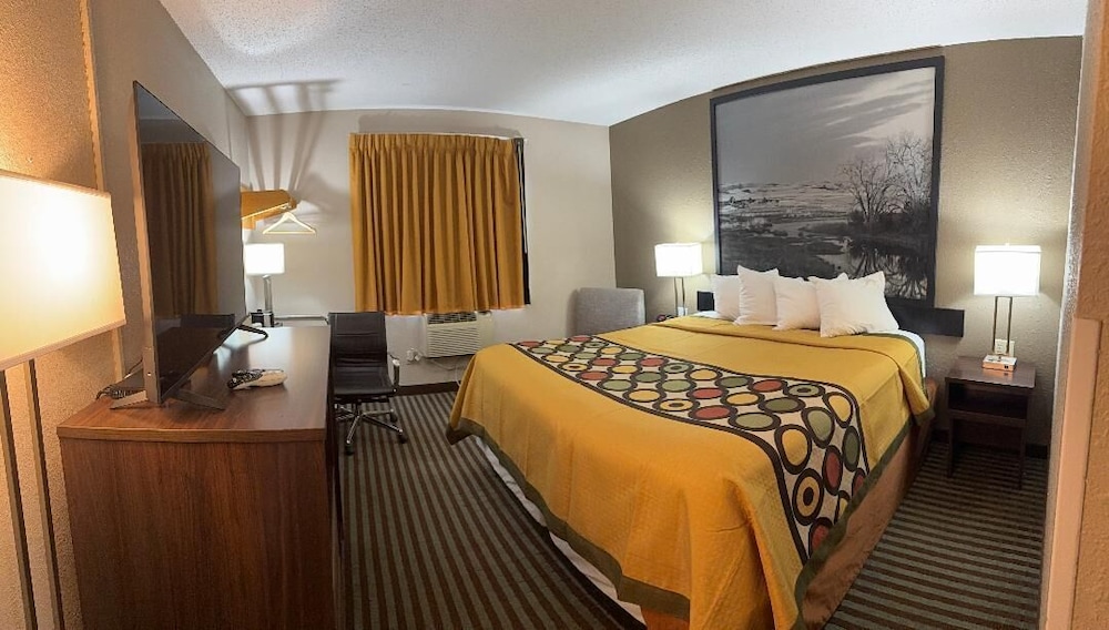 Room, 1 King Bed - Photo 1
