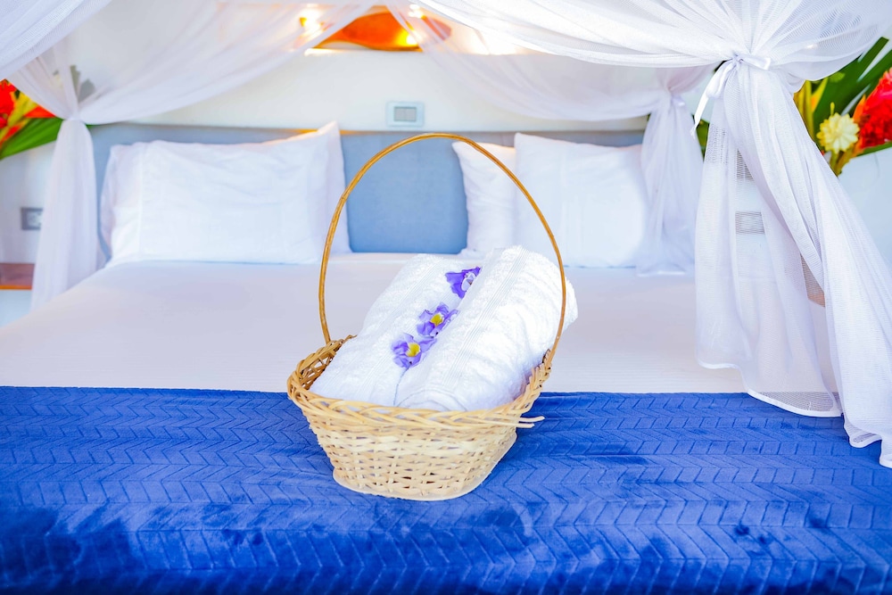 King Suite with Sea View - Photo 4