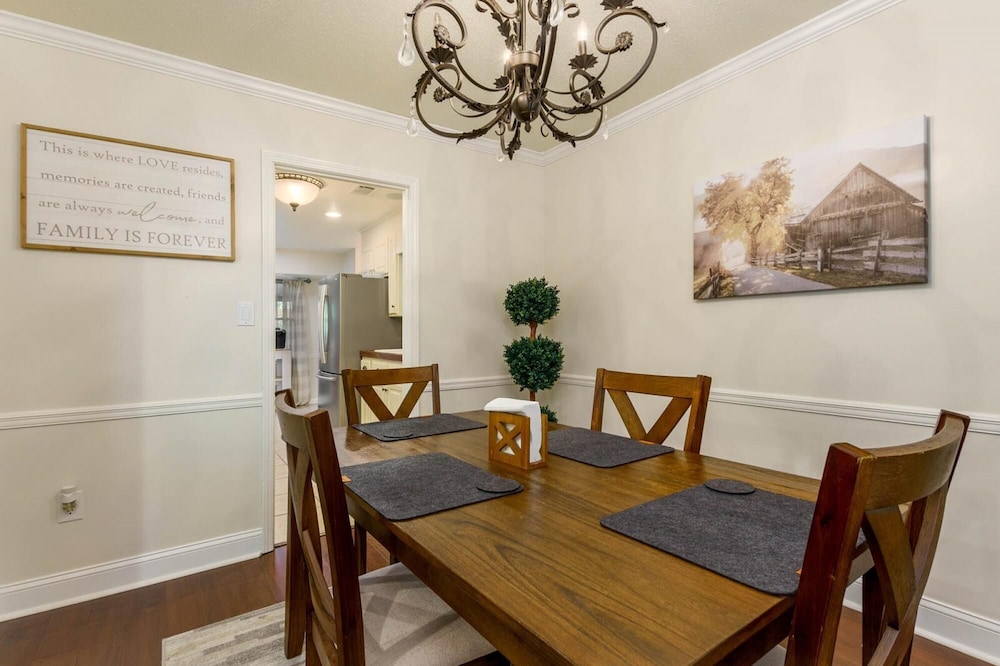 Bama Ranch 4 Miles to Stadium Sleeps 8, Billede 7