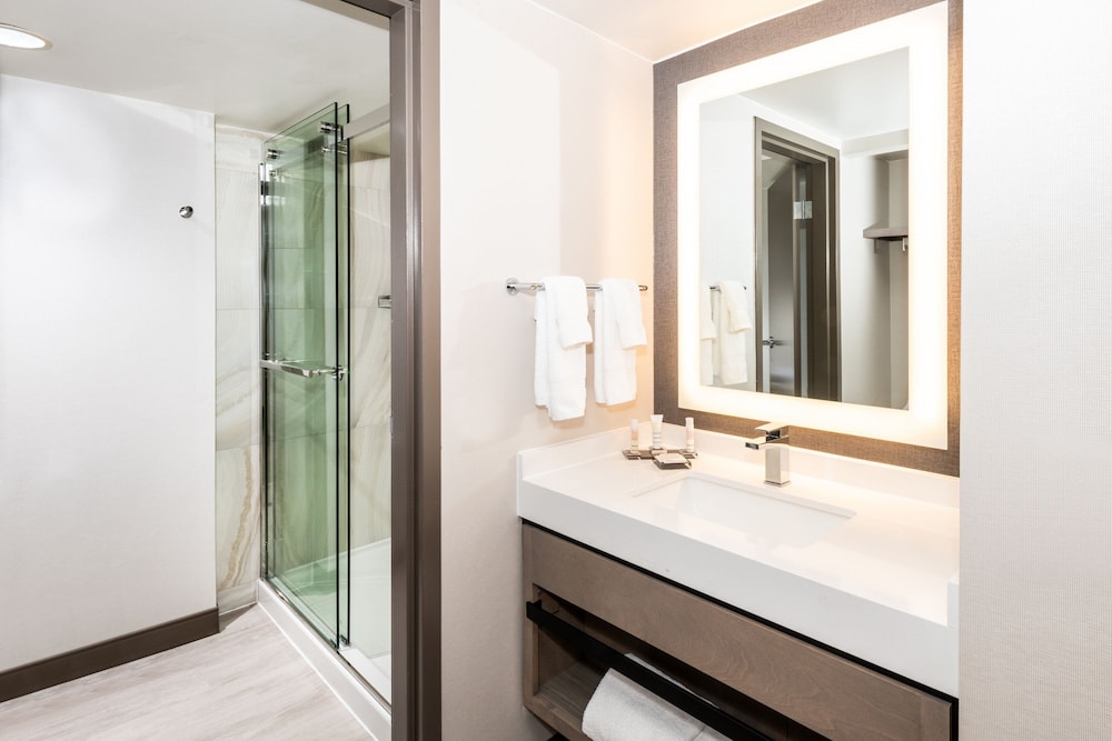 Executive Studio Suite, 1 Bedroom - Photo 3