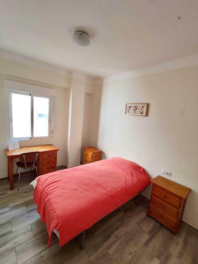 Basic Room, 1 Double Bed, Kitchen, City View