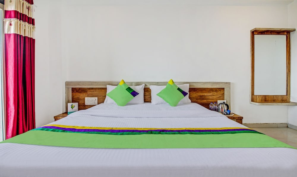 Standard Double Room photo 3