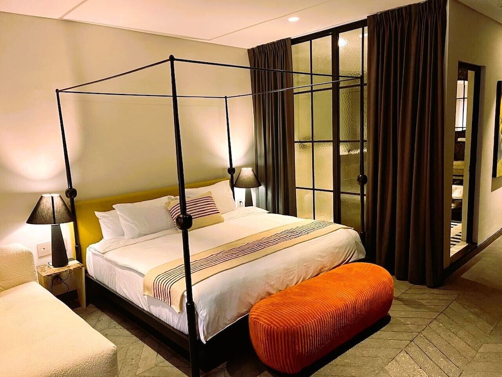 Classic Room, 1 King Bed