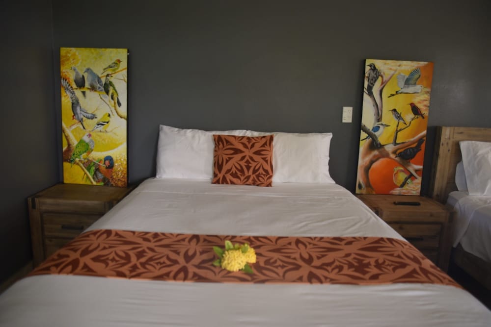 Superior Studio Suite, Balcony, Park View (2nd Floor) photo 2