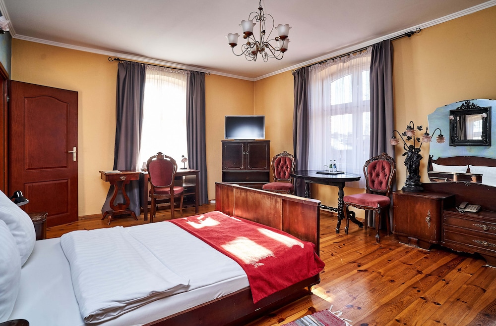 Apartment - Photo 2