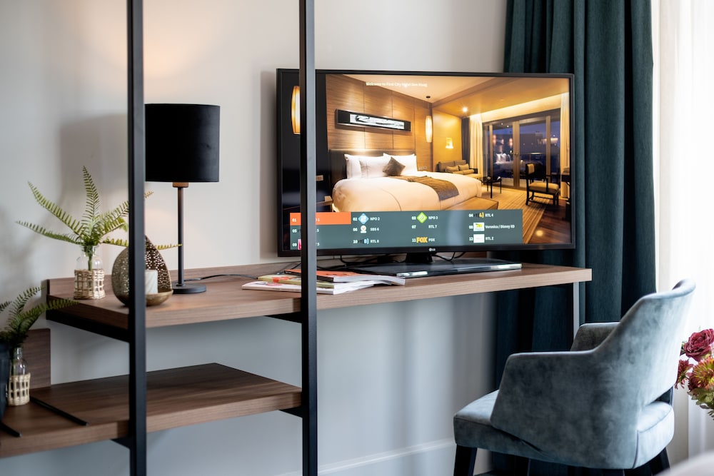 Deluxe Double or Twin Room - Photo 2