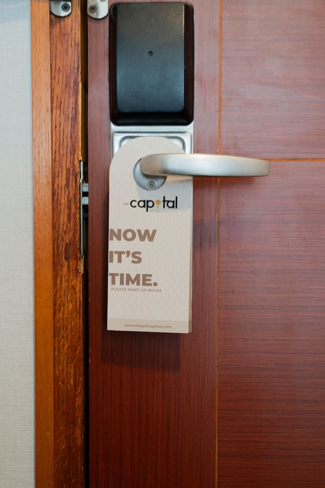 Executive Room - Photo 5