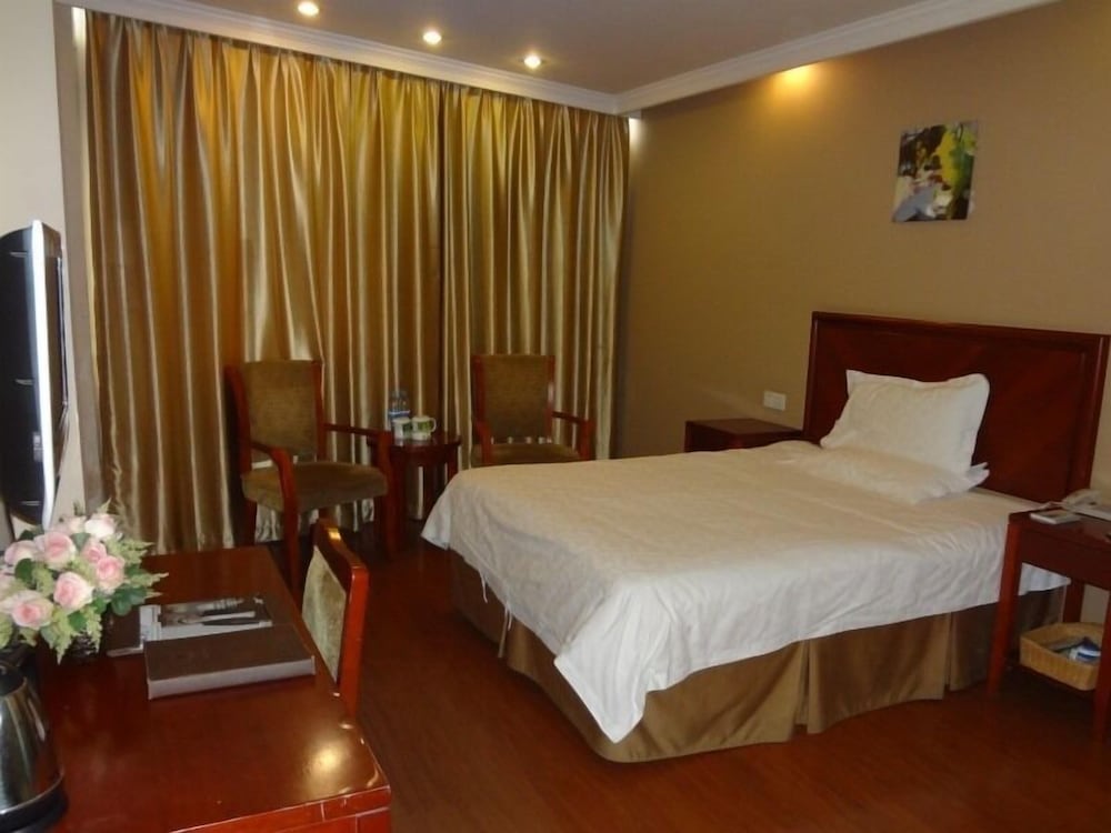 Single Room - Photo 1