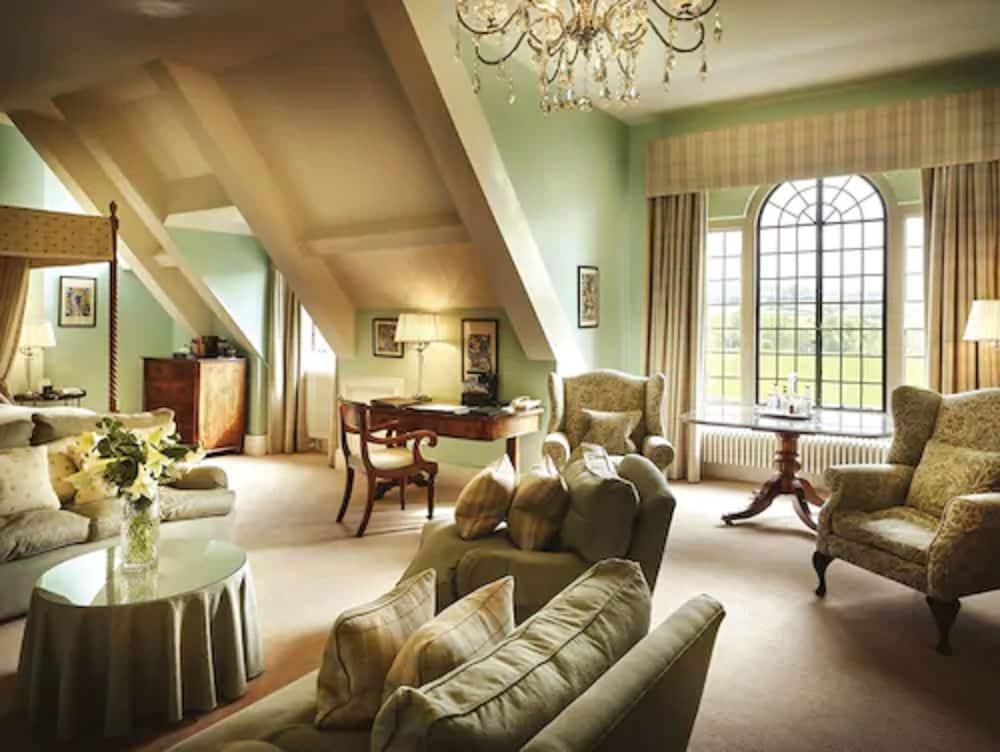 Executive Suite photo 3