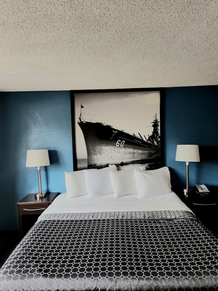 Room, 1 King Bed, Non Smoking