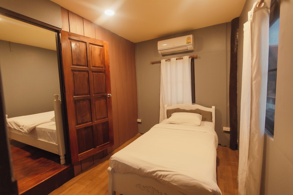 Standard Triple Room - Photo 6