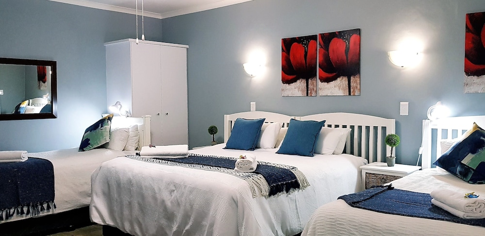 Family Room - Photo 8