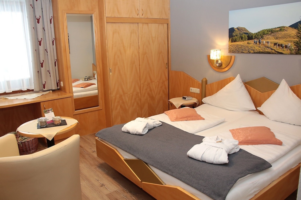 Double Room, Mountain View