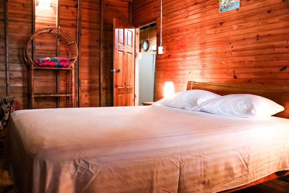 Deluxe Cottage photo 1