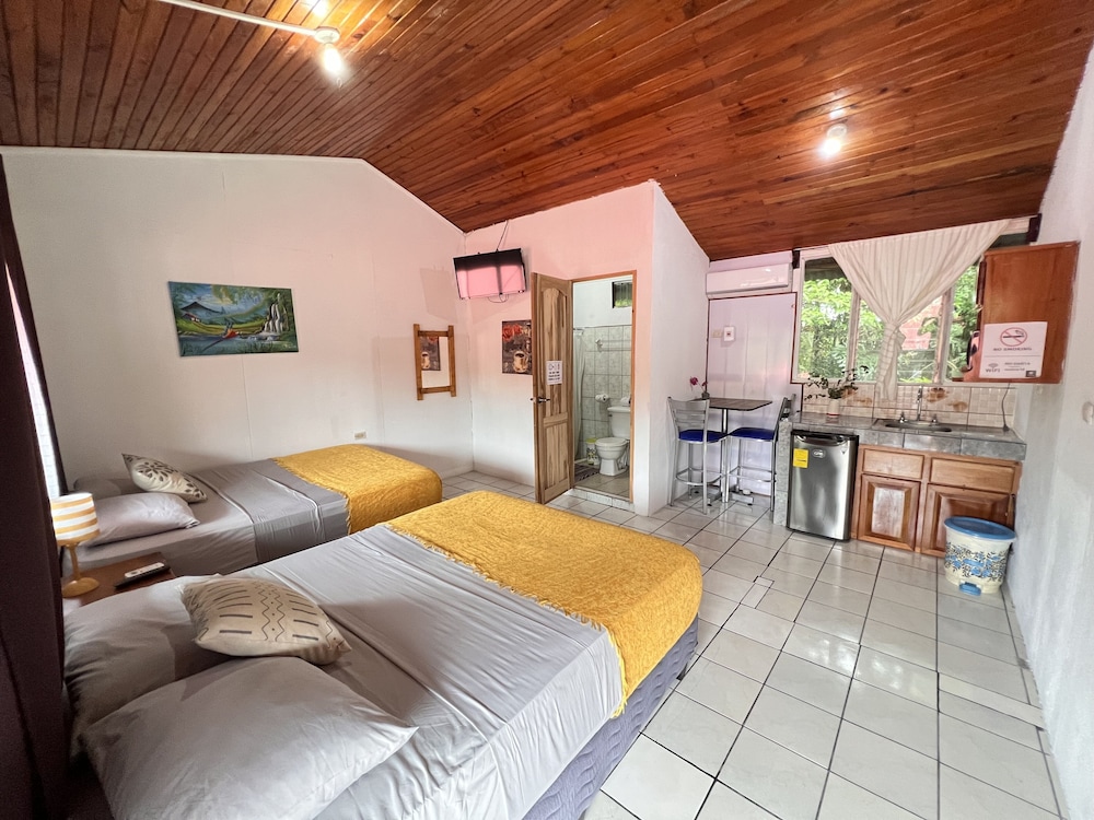 Quadruple Room photo 3