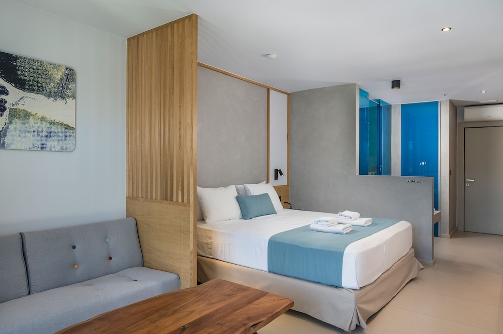 Double Room (Elegant)
