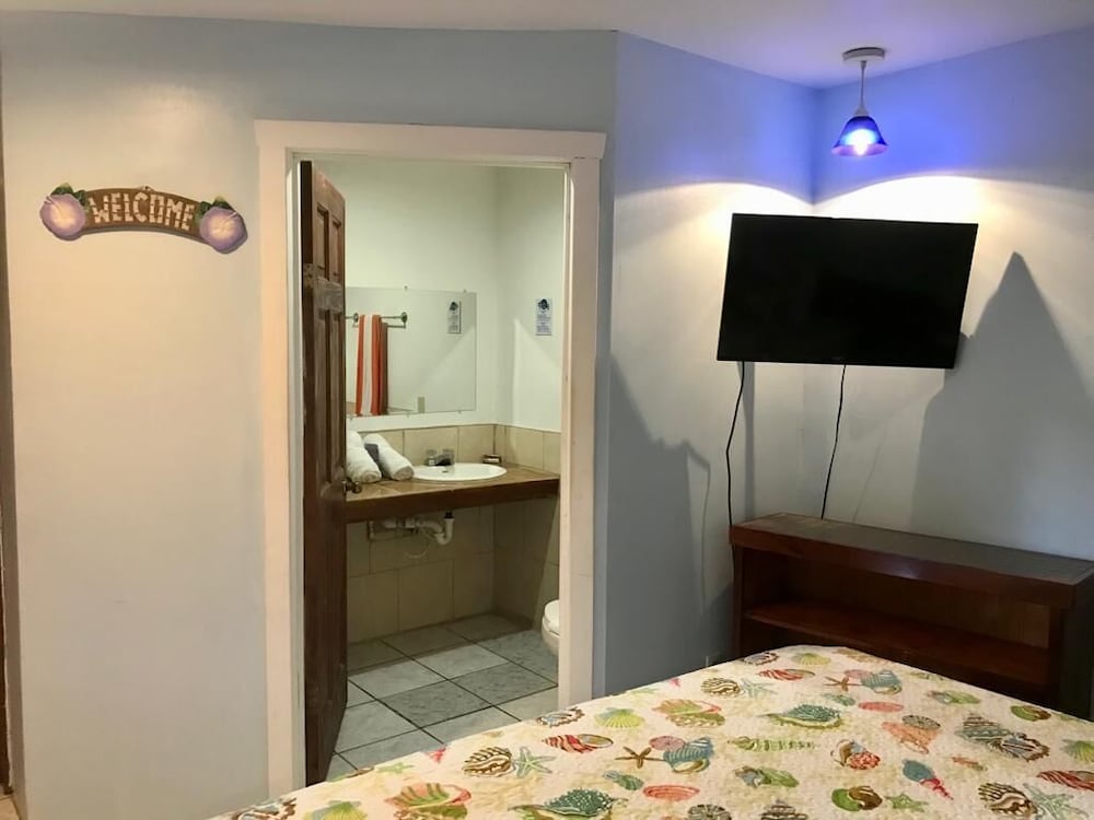 Comfort Room, 1 Bedroom, Pool View, Annex Building photo 3