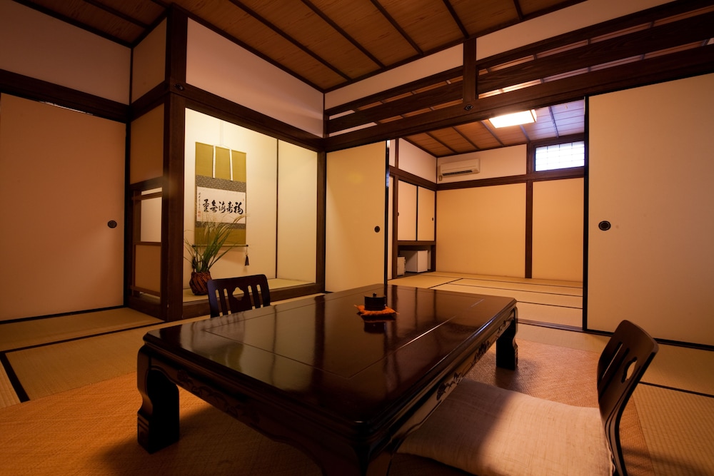 Japanese-Style Deluxe Suite with Open-Air Bath, Annex, Non Smoking photo 3