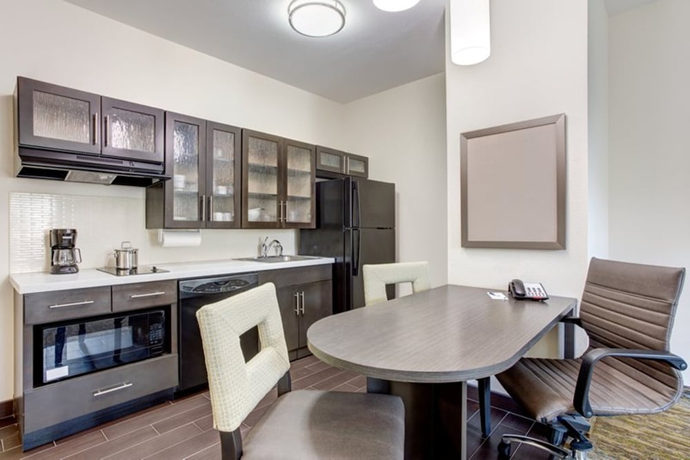 Suite, 1 Bedroom (Mobility) photo 1