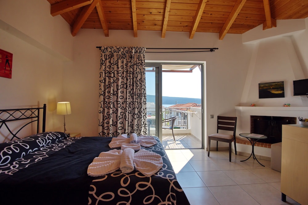 Standard Room photo 3