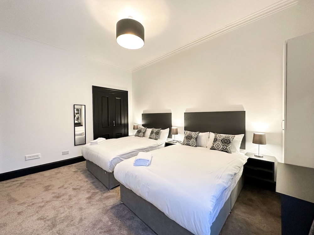 Deluxe Apartment, Private Bathroom (Apartment 4 garden view ) - Photo 2