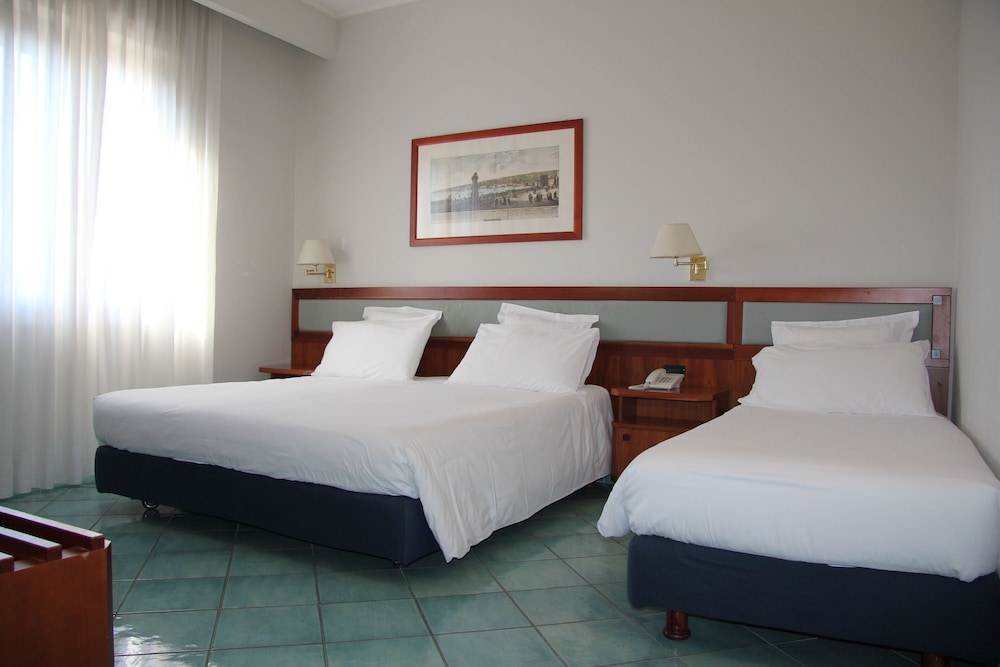 Camera Matrimoniale + Letto con Balcone - dependance (annex) - Photo 2