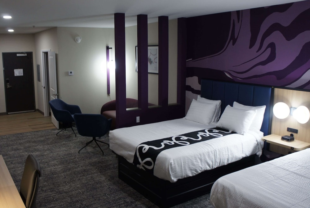 Room, 2 Queen Beds, Non Smoking