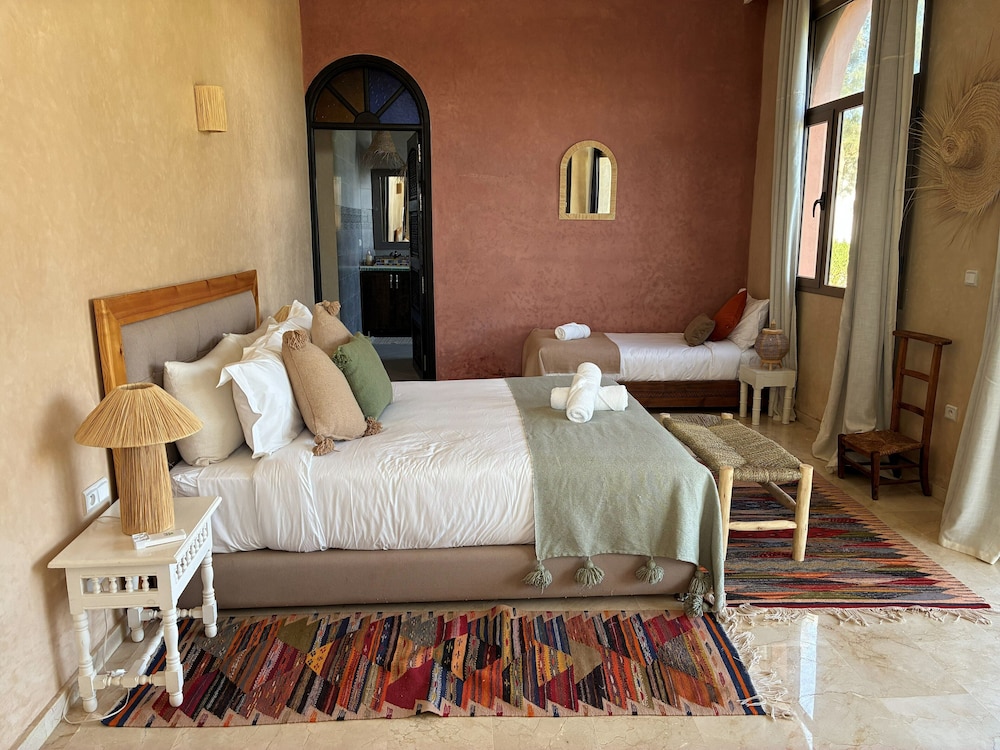 Comfort Triple Room, Pool View photo 3