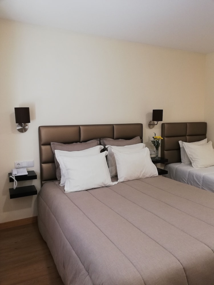 Double Room (with extra bed)
