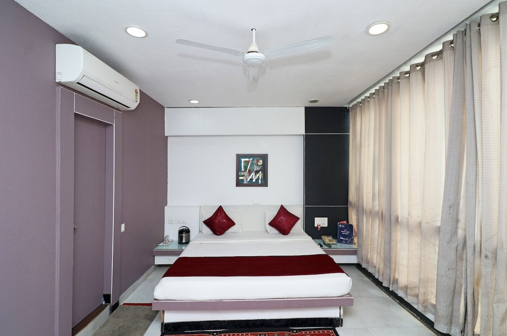 Deluxe Double Or Twin Room, 1 King Bed
