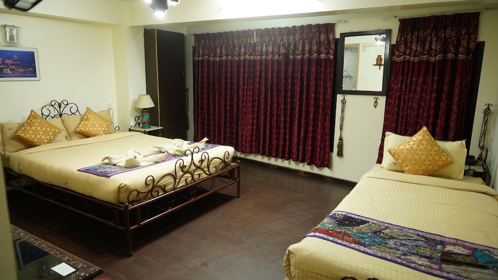 Deluxe Double Room photo 3