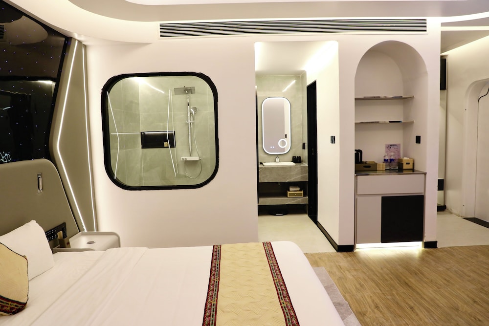 Double Room - Photo 7