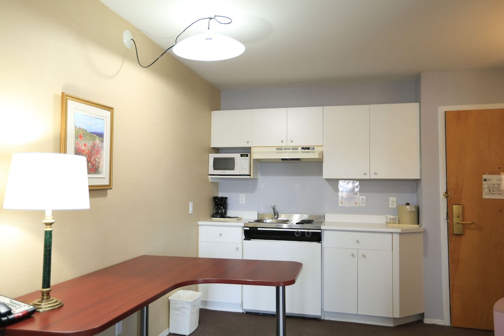 Suite, 2 Queen Beds, Non Smoking - Photo 11