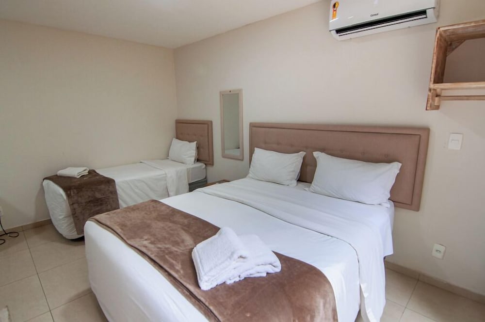 Deluxe Triple Room - Photo 4