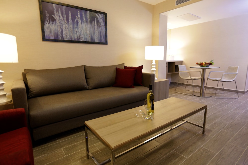 Village Suite