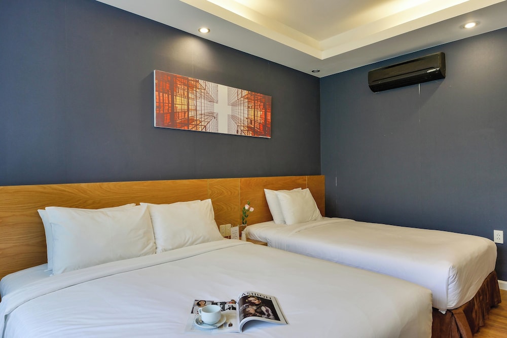 Suite Double City View photo 3