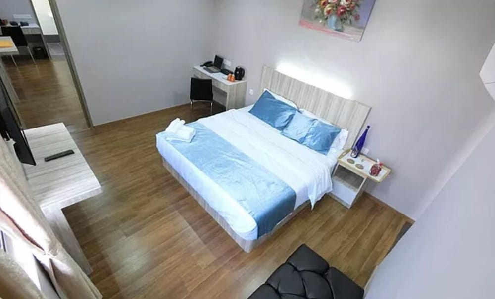 Premier Suite