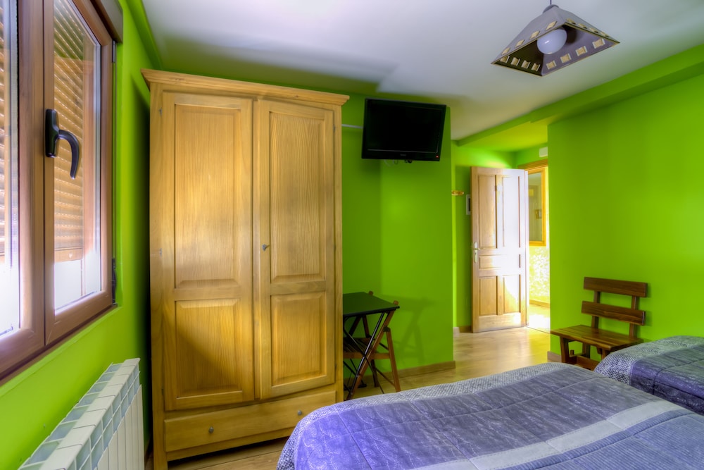 Triple Room - Photo 5