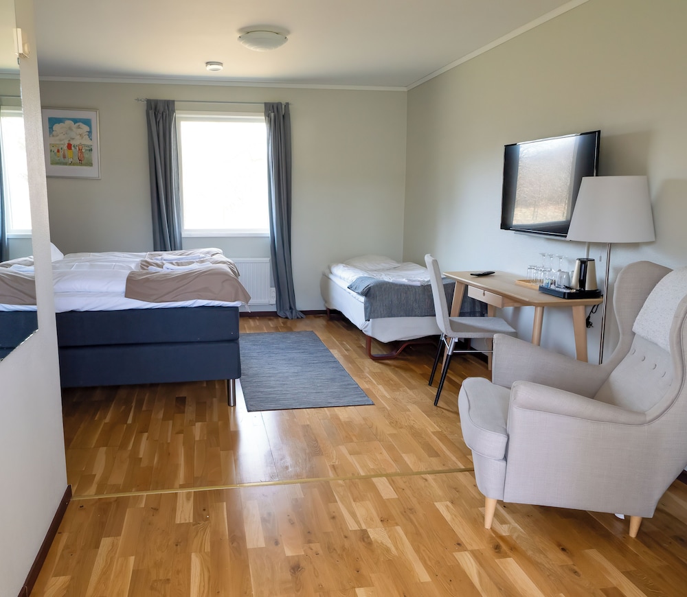 Basic Triple Room photo 1