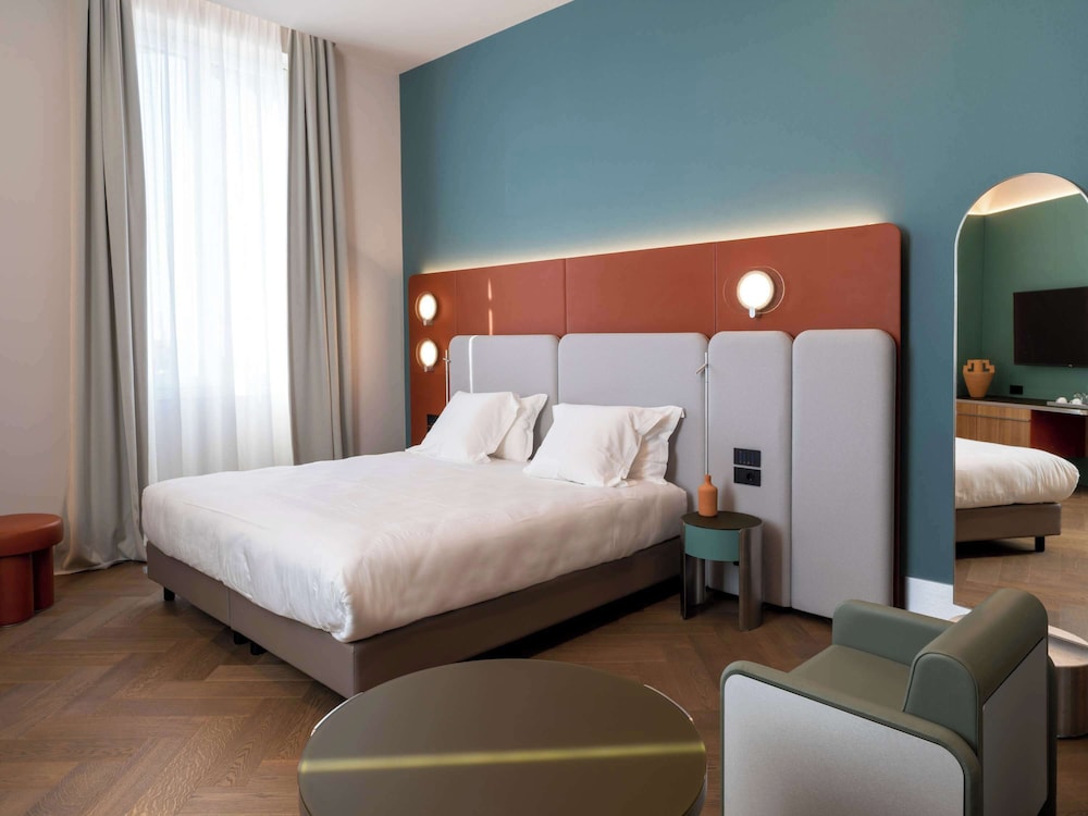 Superior Room, 1 King Bed