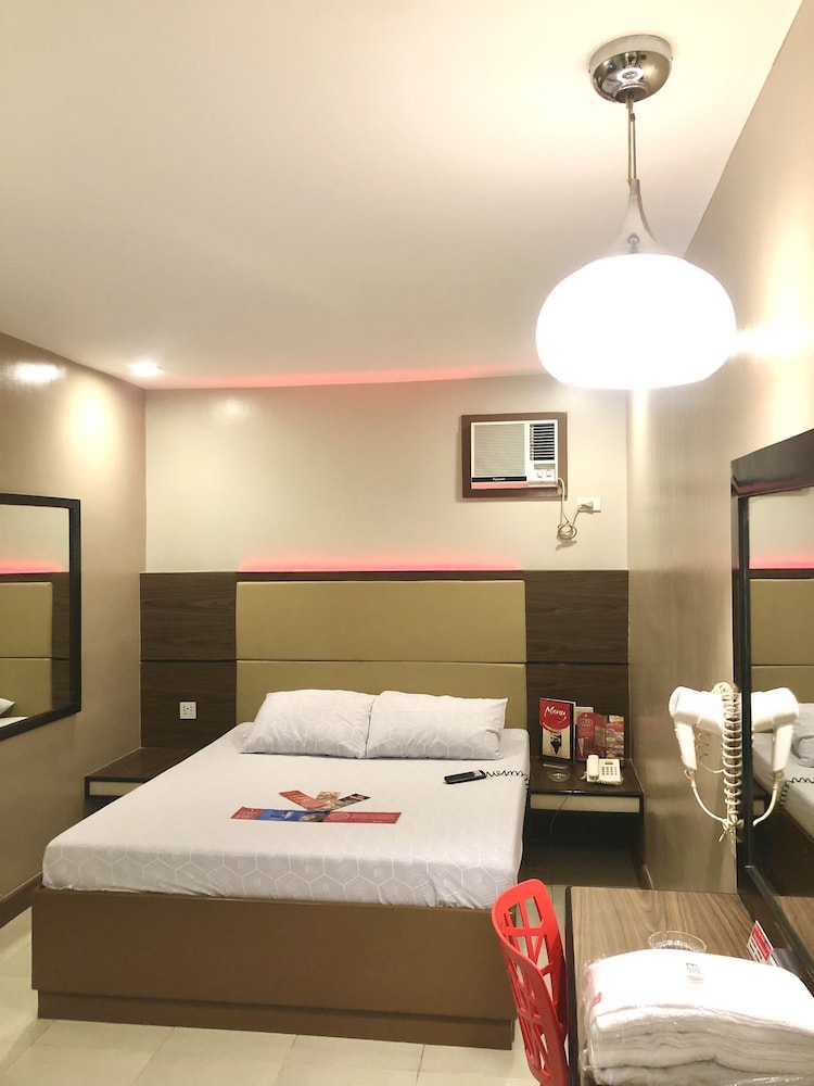 Executive Room, 1 Queen Bed