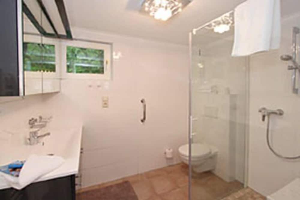 Apartment (2) photo 2