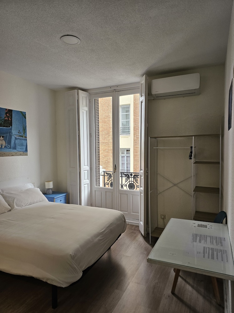 Habitación Doble Estándar, 1 Cama Doble, Balcón, Vista a la Ciudad