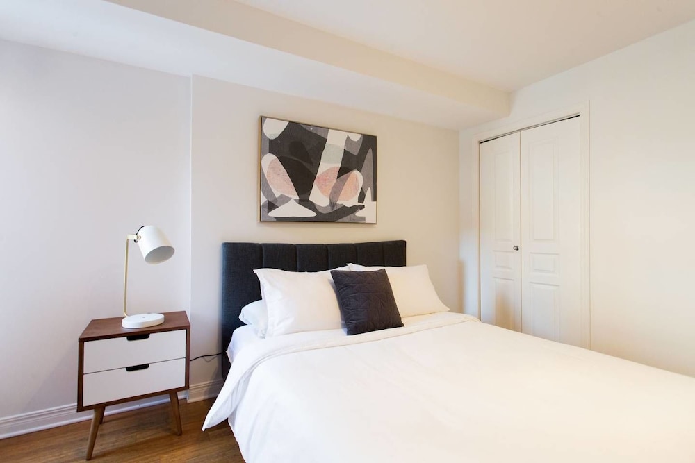Apartment (2 Bedrooms)