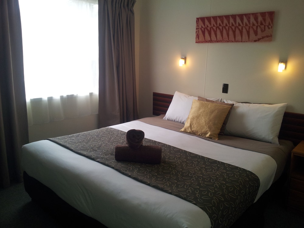 Two Bedroom Suite Including Car Rental photo 1