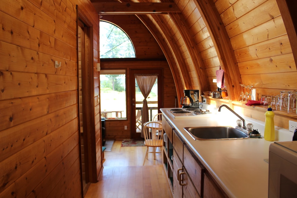 Comfort Chalet, 1 Bedroom, Jetted Tub, Ocean View photo 3