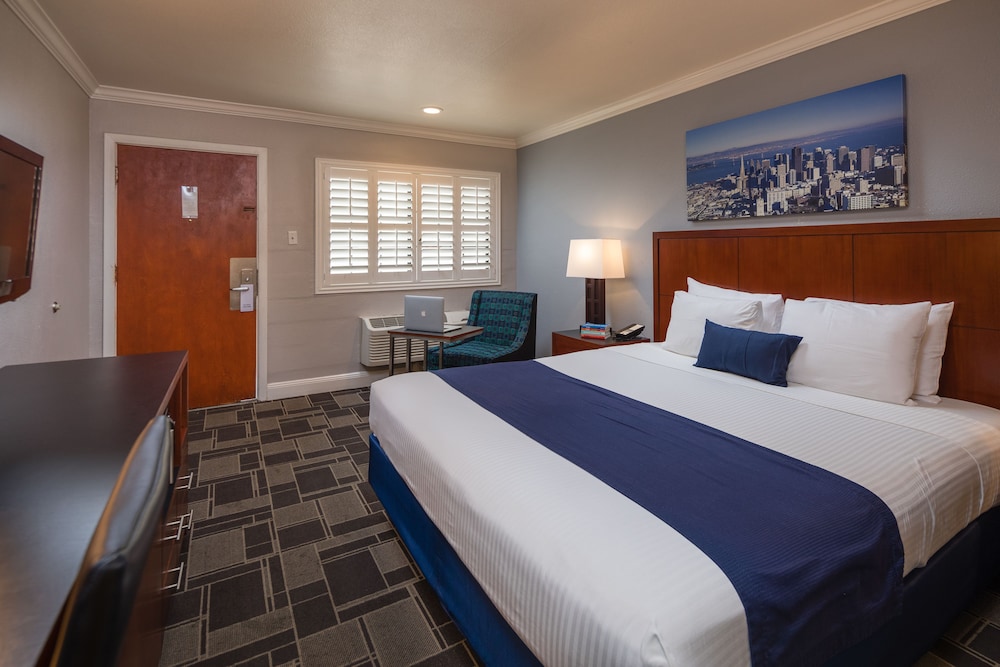 Standard King Room - Photo 2