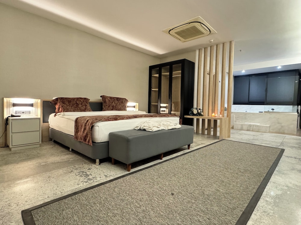 Luxury Room photo 1