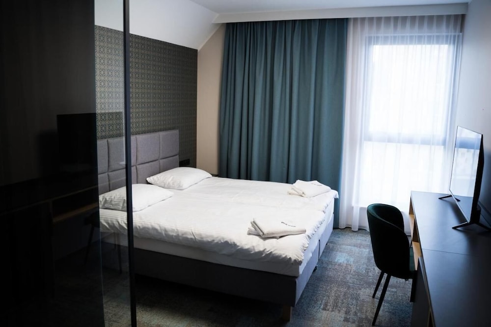 Standard Double or Twin Room photo 3